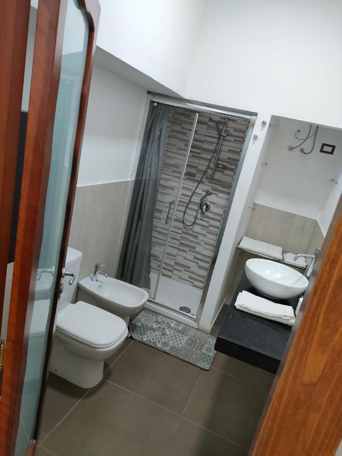 Arco Del Vescovo 1 Hotel Acireale Buitenkant foto